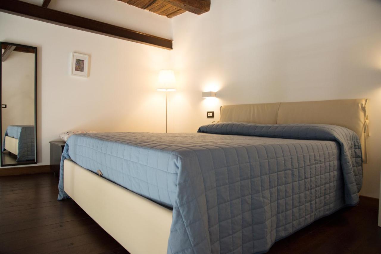 Notti Vesuviane Bed & Breakfast Portici Eksteriør bilde